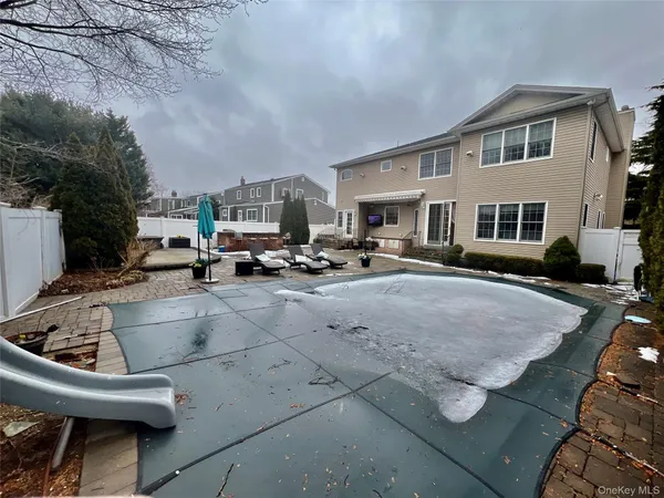 $1,799,000 | 3683 Orchard Road, Wantagh, NY 11793