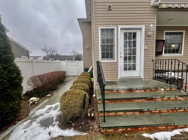 $1,799,000 | 3683 Orchard Road, Wantagh, NY 11793