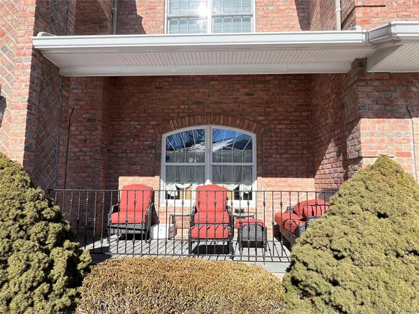 $1,799,000 | 3683 Orchard Road, Wantagh, NY 11793