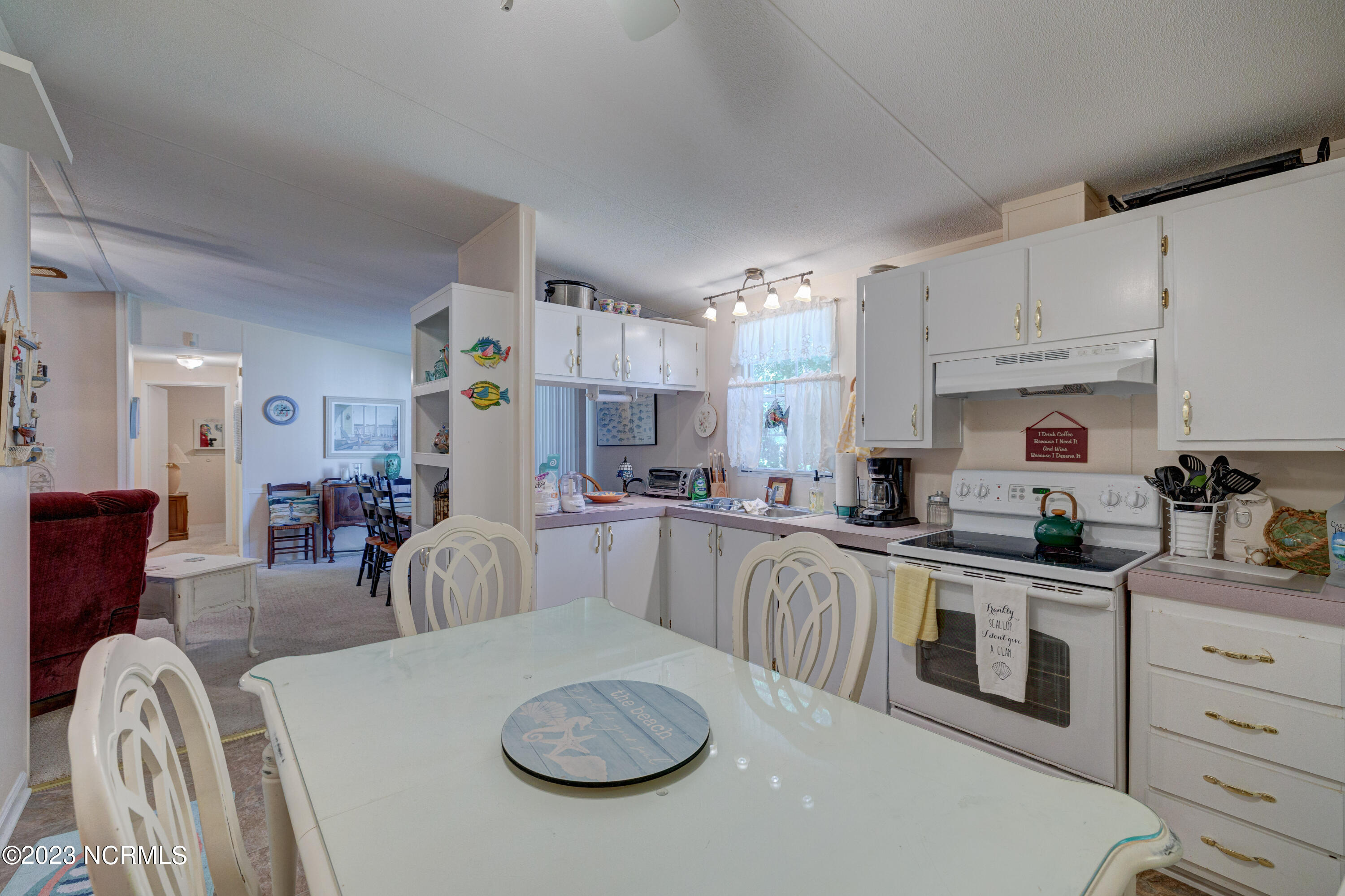 108 Pine Ridge Court Hampstead, NC 28443 - Photo 12 of 41 108PineRidgeEdit-22