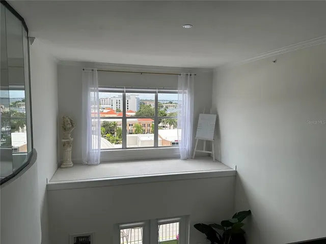 $3,000 | 808 3rd Avenue West, Unit 701, Bradenton, FL 34205