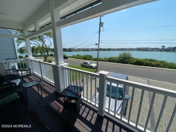 $3,900 | 305 Newark Avenue, Point Pleasant Beach, NJ 08742