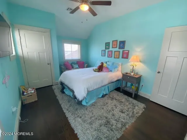 $3,900 | 305 Newark Avenue, Point Pleasant Beach, NJ 08742