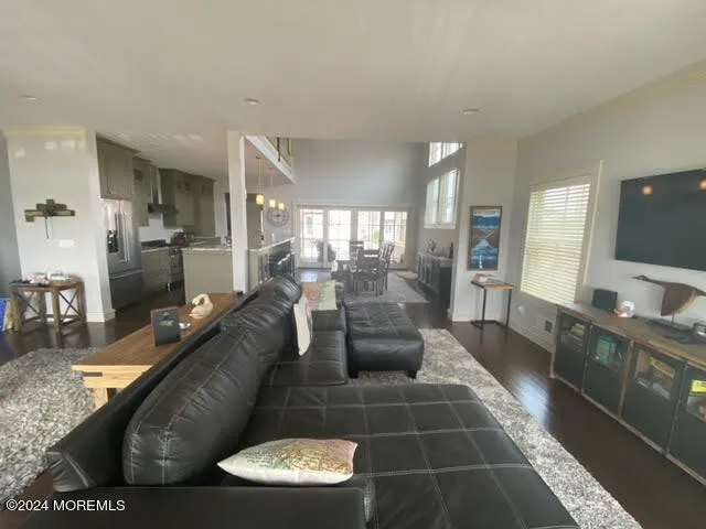 $3,900 | 305 Newark Avenue, Point Pleasant Beach, NJ 08742