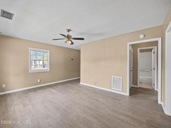 $900 | 41 Sophia Drive, Unit A, Jacksonville, NC 28540