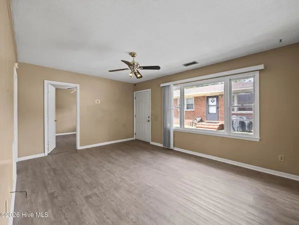 $900 | 41 Sophia Drive, Unit A, Jacksonville, NC 28540