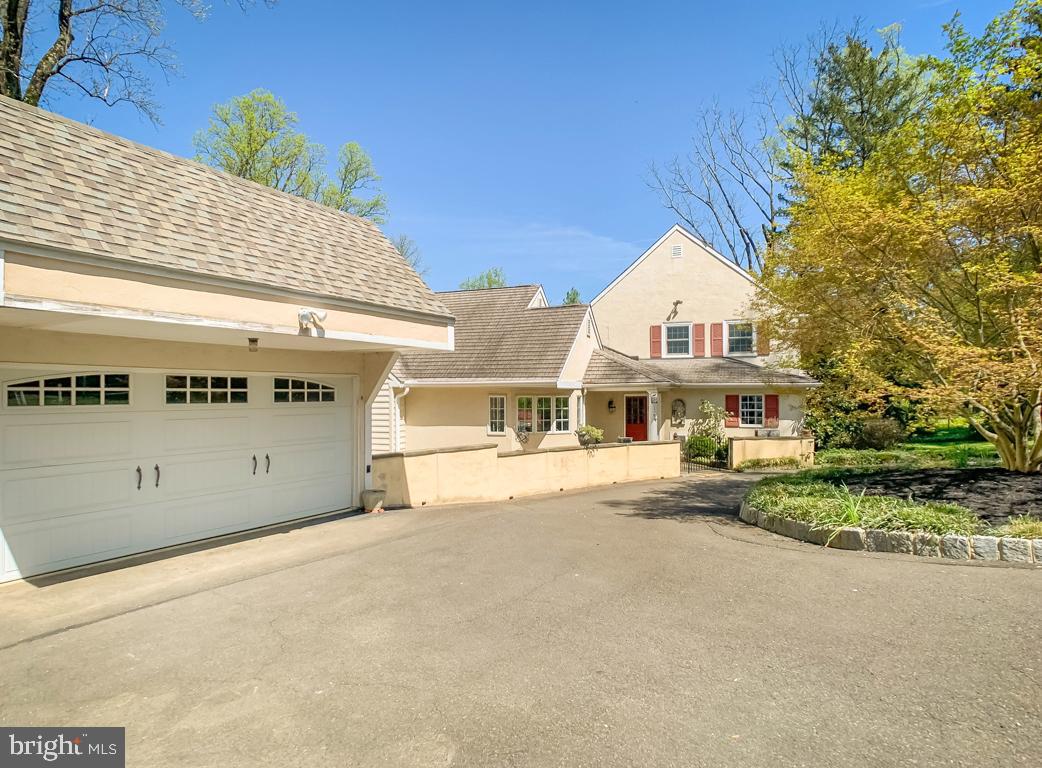 1936 Paper Mill Road Huntingdon Valley, PA 19006 - Photo 55 of 60 2 car Detached Garage