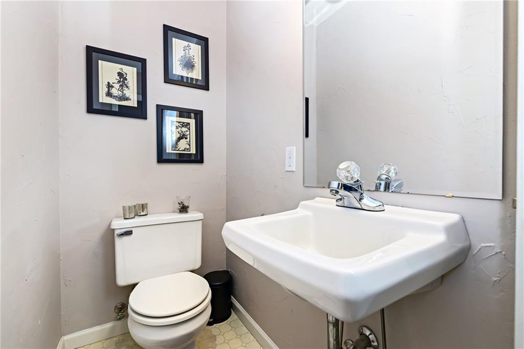 5009 Sylvan Road Indianapolis, IN 46228 - Photo 14 of 27 Gallery Image 14