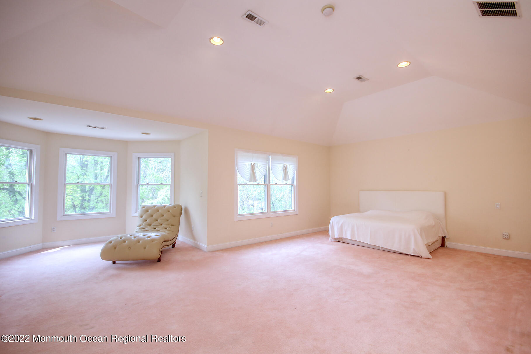 3 Maple Leaf Drive Holmdel, NJ 07733 - Photo 21 of 49 JUNI3802