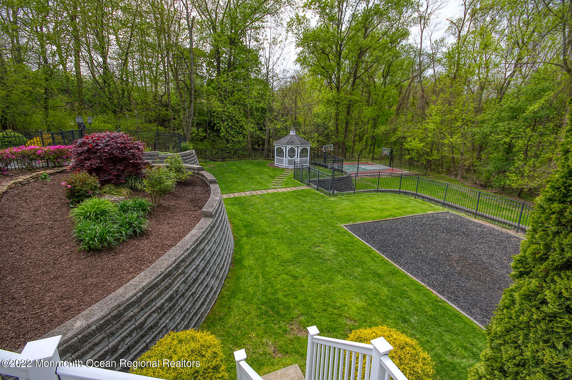 3 Maple Leaf Drive Holmdel, NJ 07733 - Photo 45 of 49 JUNI3696