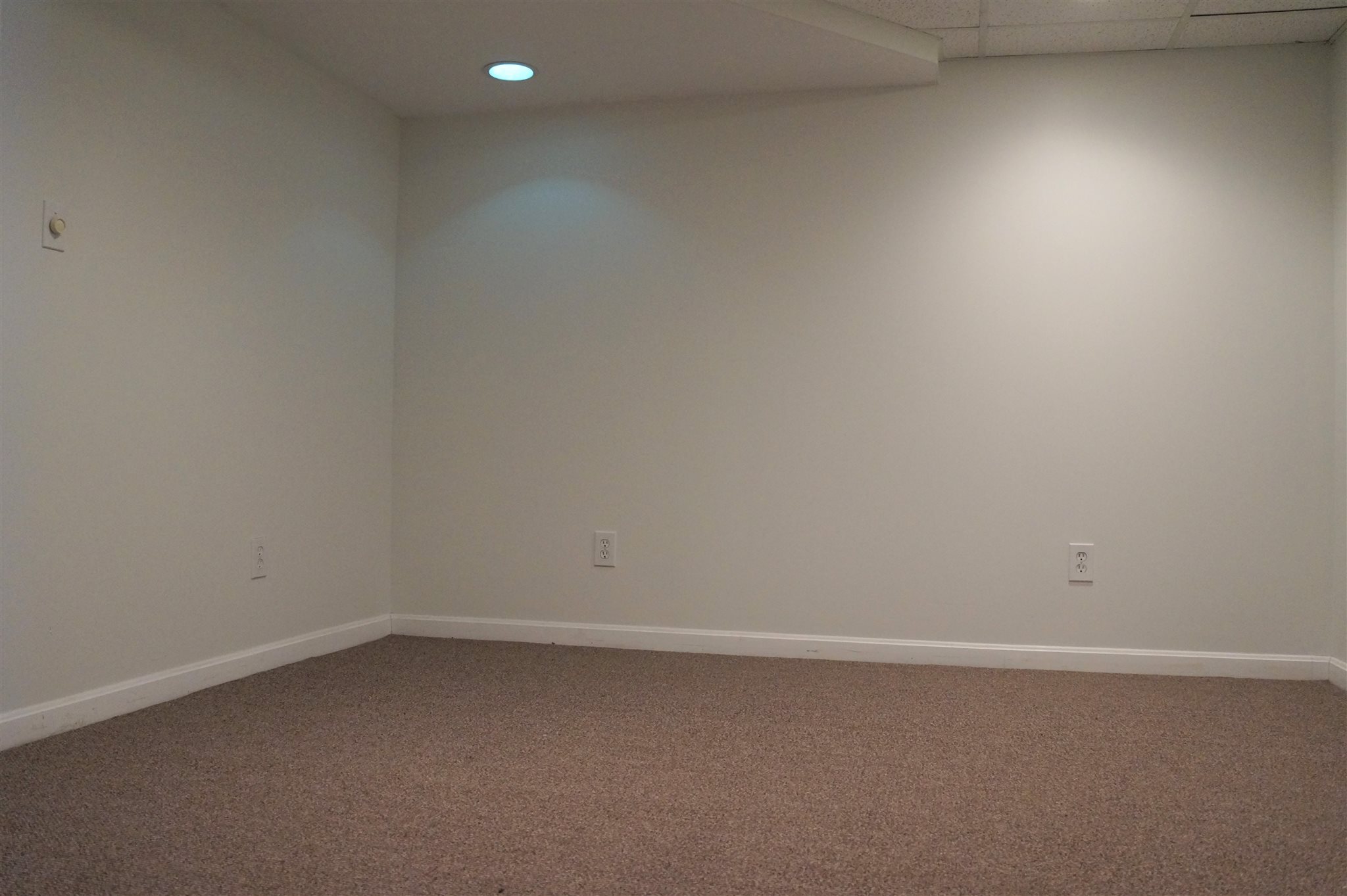 3 Edmond Street Manchester, NH 03102 - Photo 28 of 30 Gallery Image 28