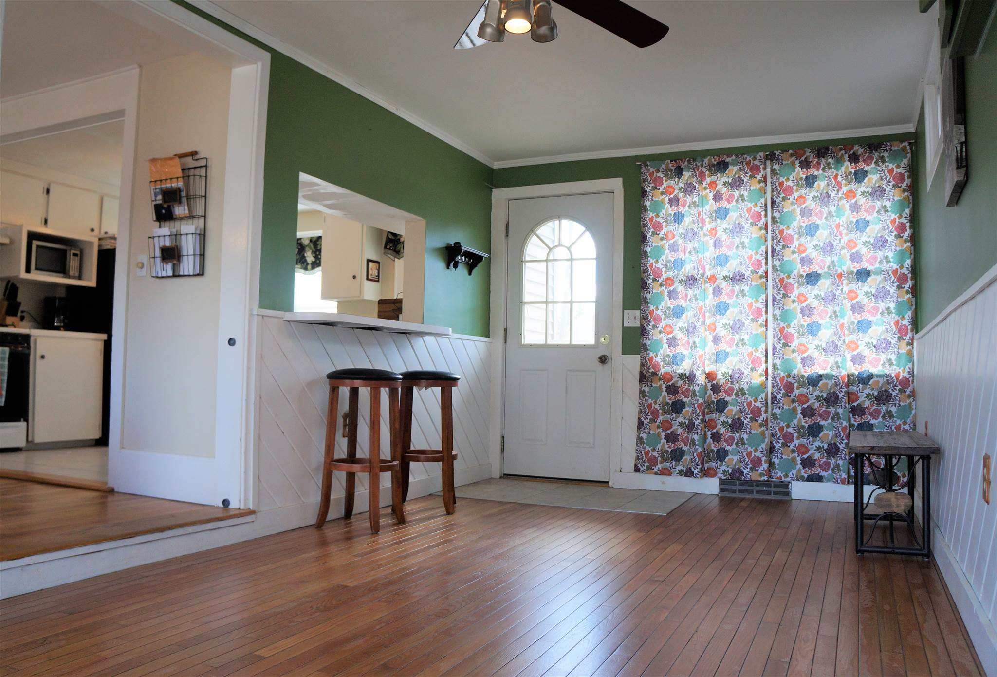 3 Edmond Street Manchester, NH 03102 - Photo 6 of 30 Gallery Image 6