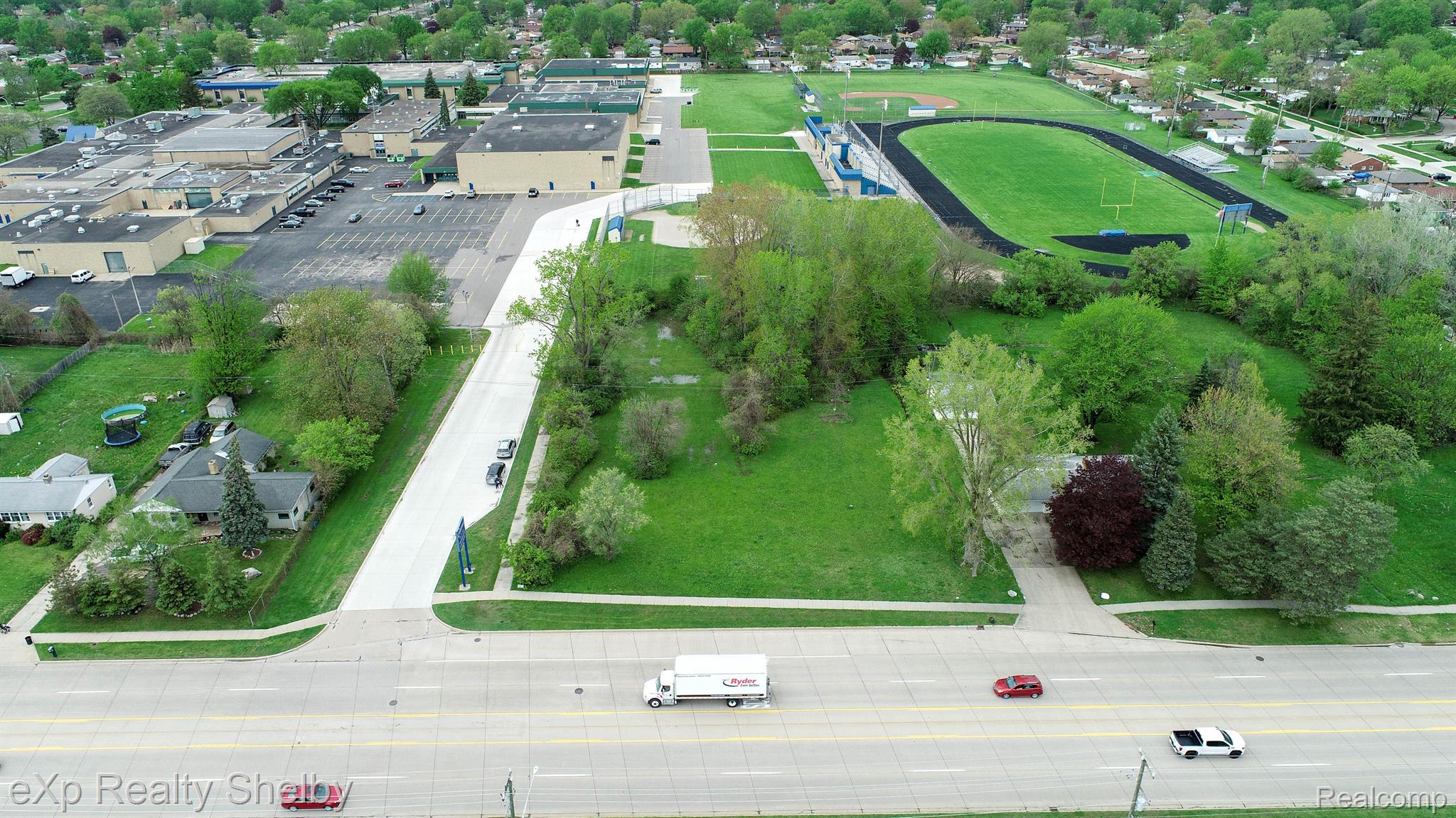 0 15 15 Mile Road Clinton Township, MI 48035 - Photo 6 of 10 Gallery Image 6