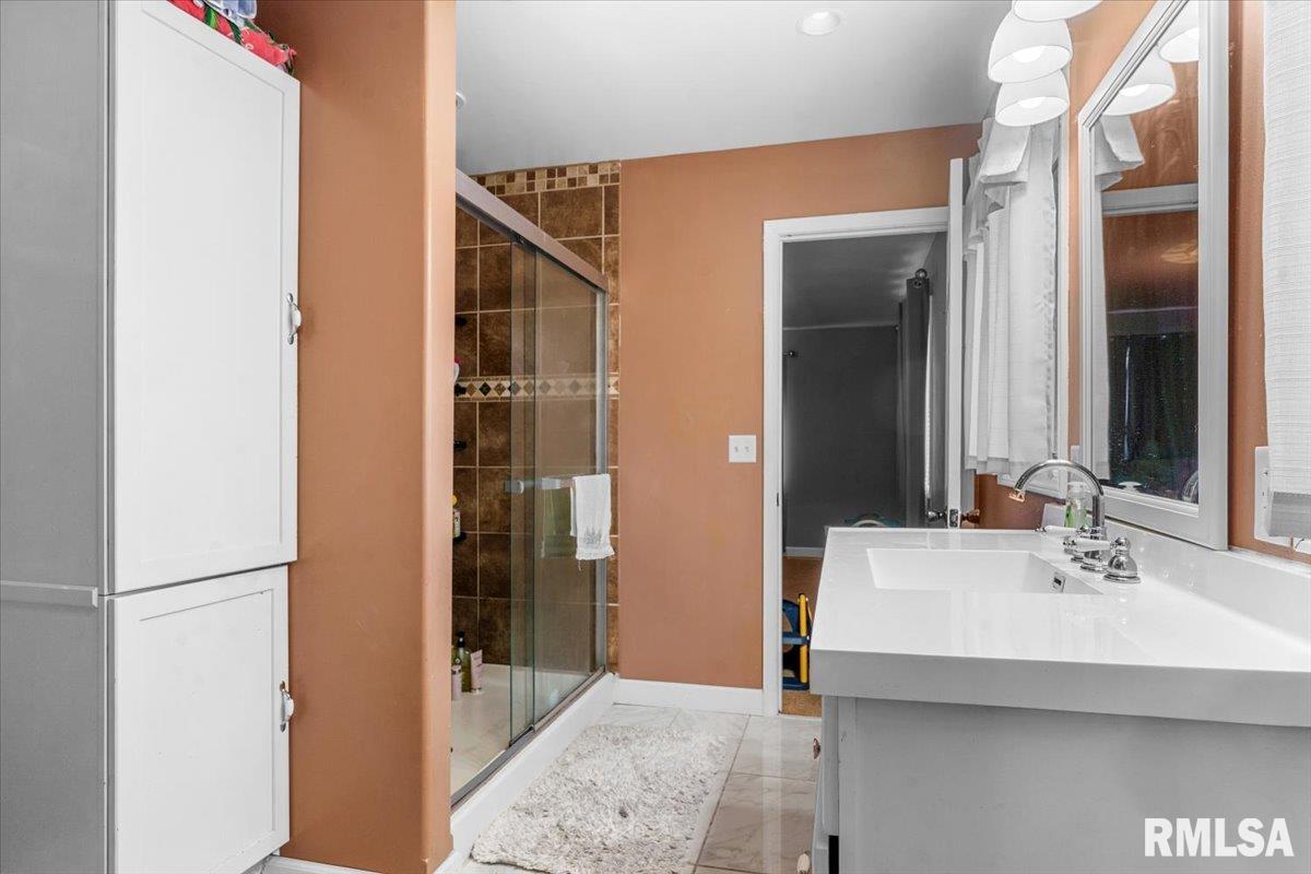 8117 Tack Lane Springfield, IL 62712 - Photo 15 of 38