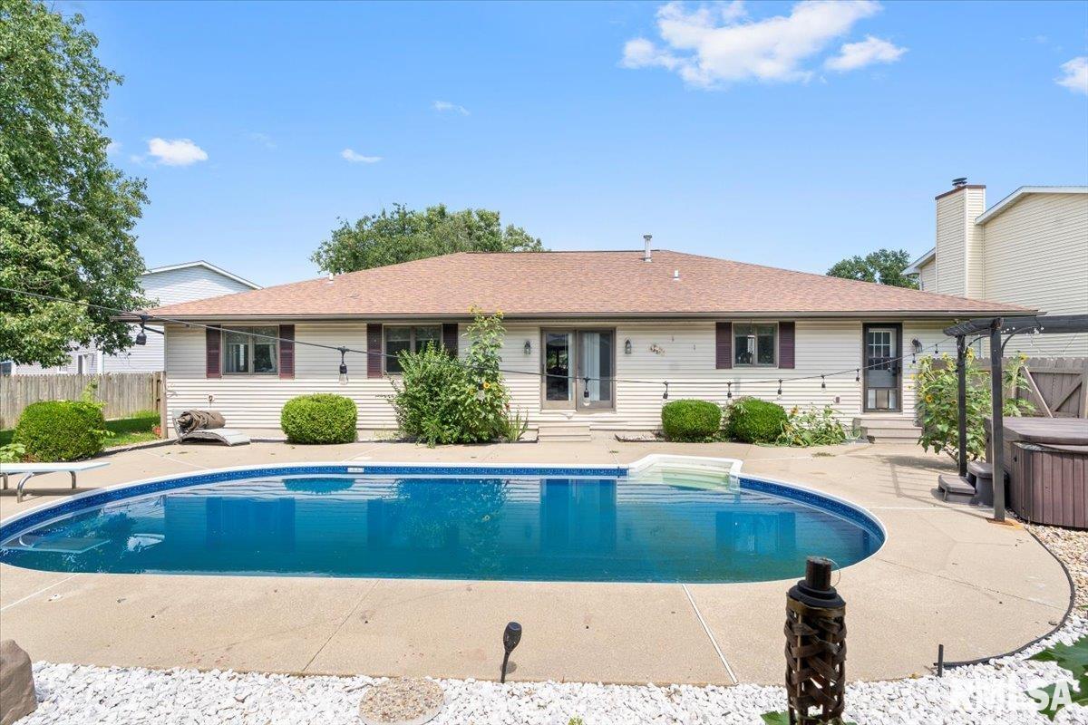 8117 Tack Lane Springfield, IL 62712 - Photo 35 of 38