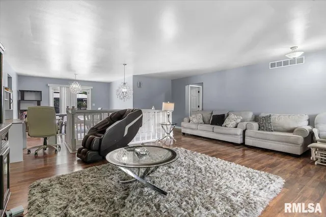 $319,000 | 8117 Tack Lane, Springfield, IL 62712