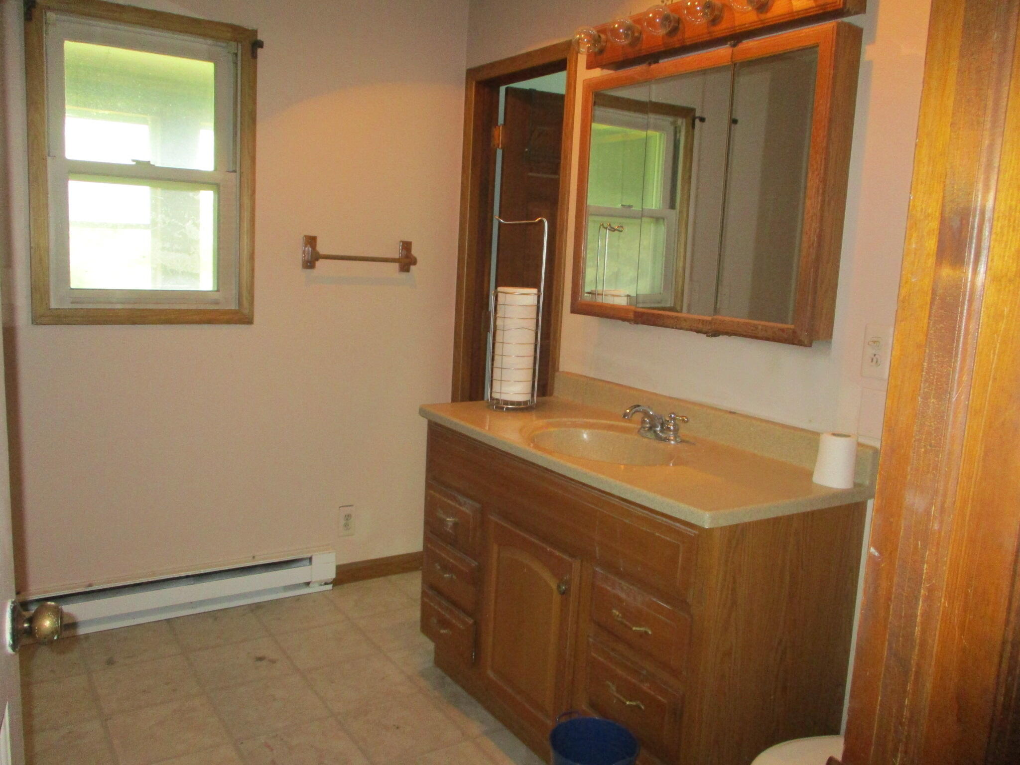 10467 Jones Road Berrien Center, MI 49102 - Photo 9 of 21 IMG_0888