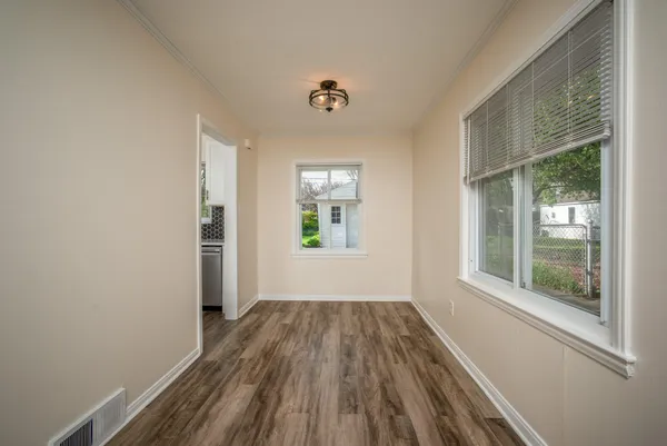 $249,000 | 28465 North Clements Circle, Livonia, MI 48150