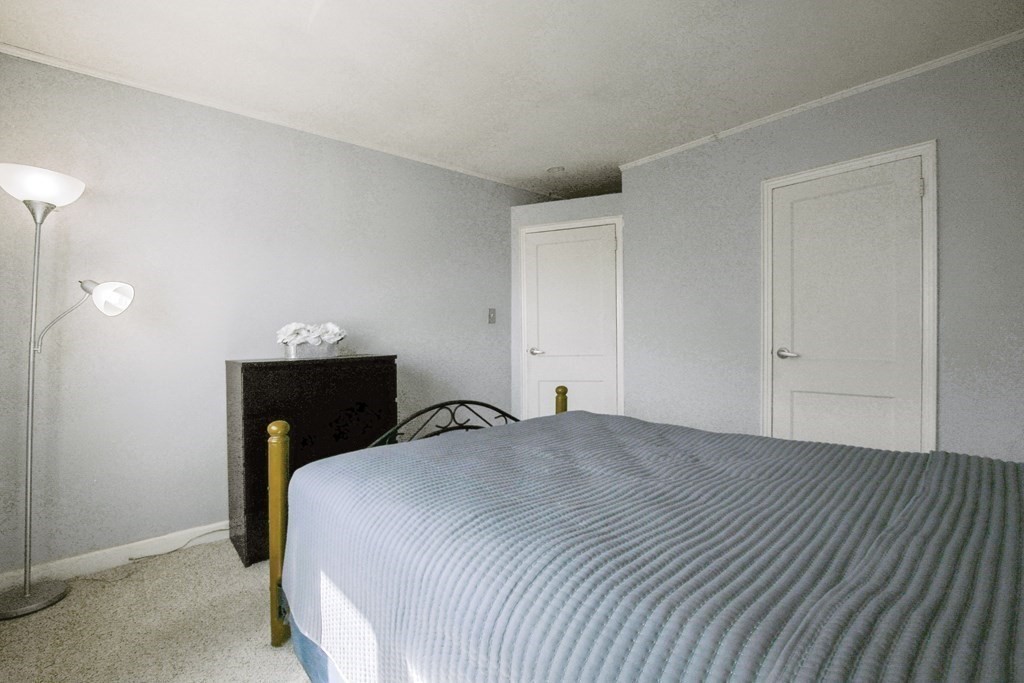 67 Upton Road Waltham, MA 02452 - Photo 12 of 23