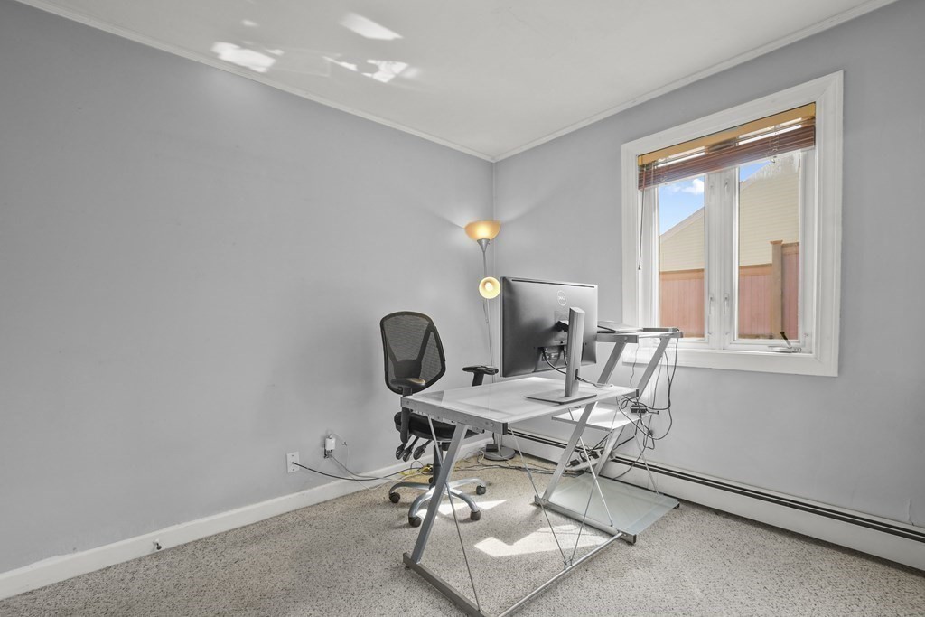 67 Upton Road Waltham, MA 02452 - Photo 13 of 23