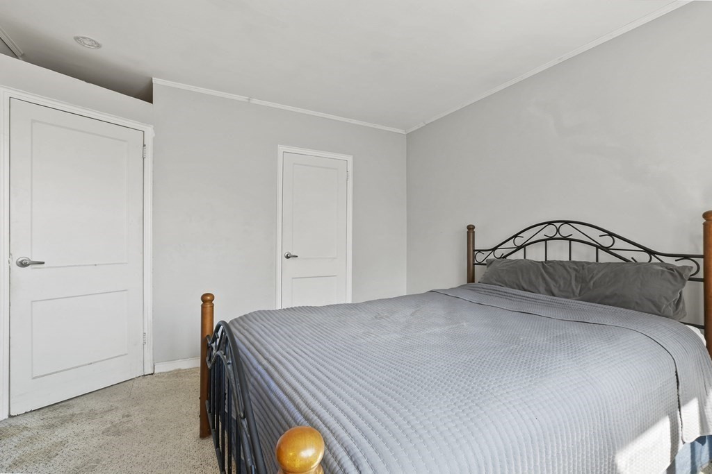 67 Upton Road Waltham, MA 02452 - Photo 16 of 23