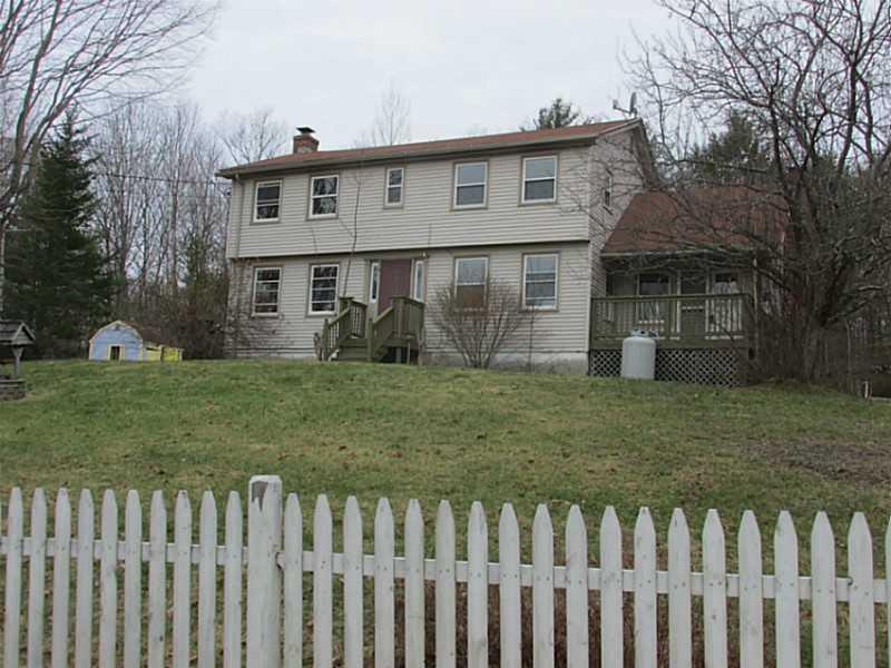 1001 Hallowell Road Durham, ME 04222 - Photo 3 of 11 Exterior Front.