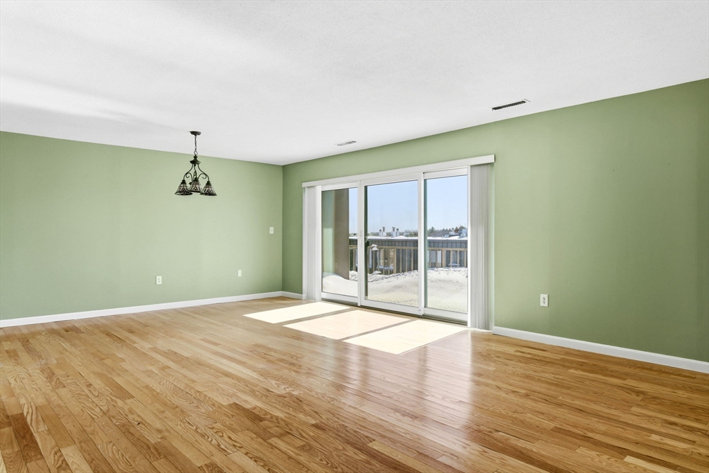 1006 Paradise Road, Unit PHO Swampscott, MA 01907 - Photo 2 of 16