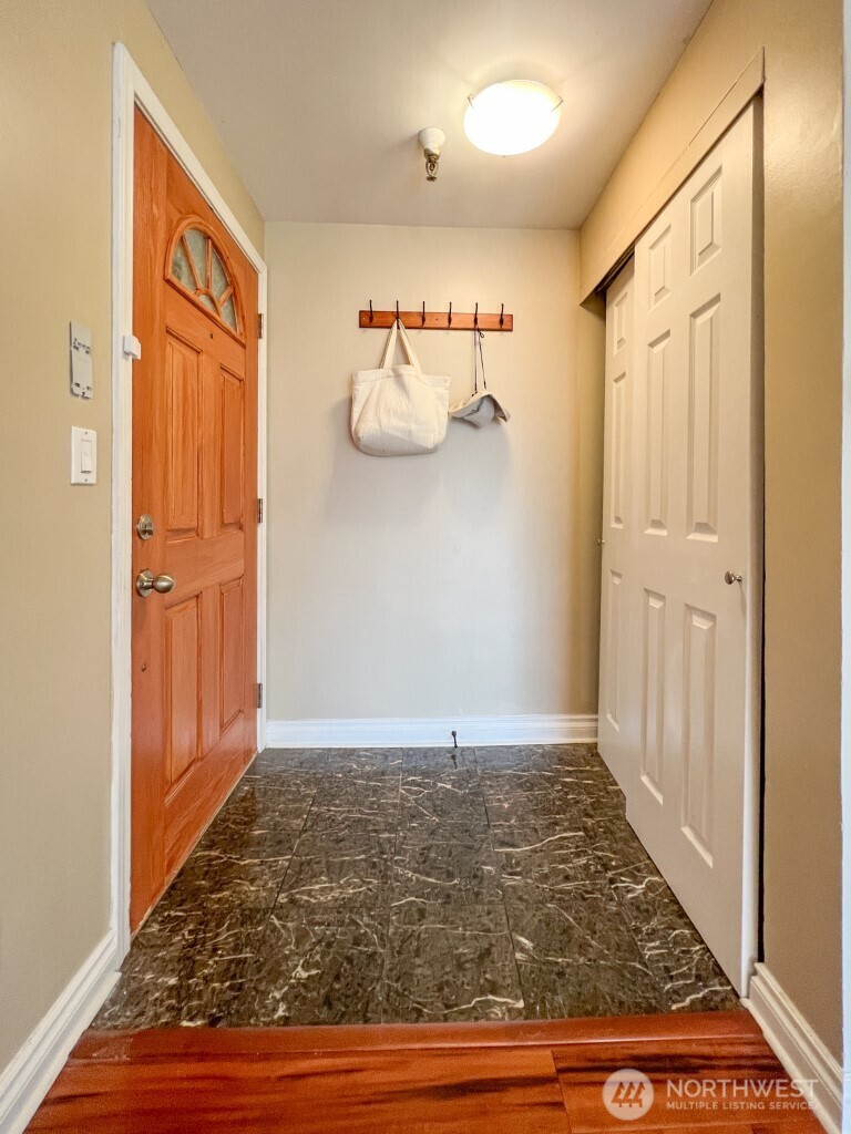 633 Northwest 85th Street, Unit 301 Seattle, WA 98117 - Photo 10 of 34 a view of an empty room