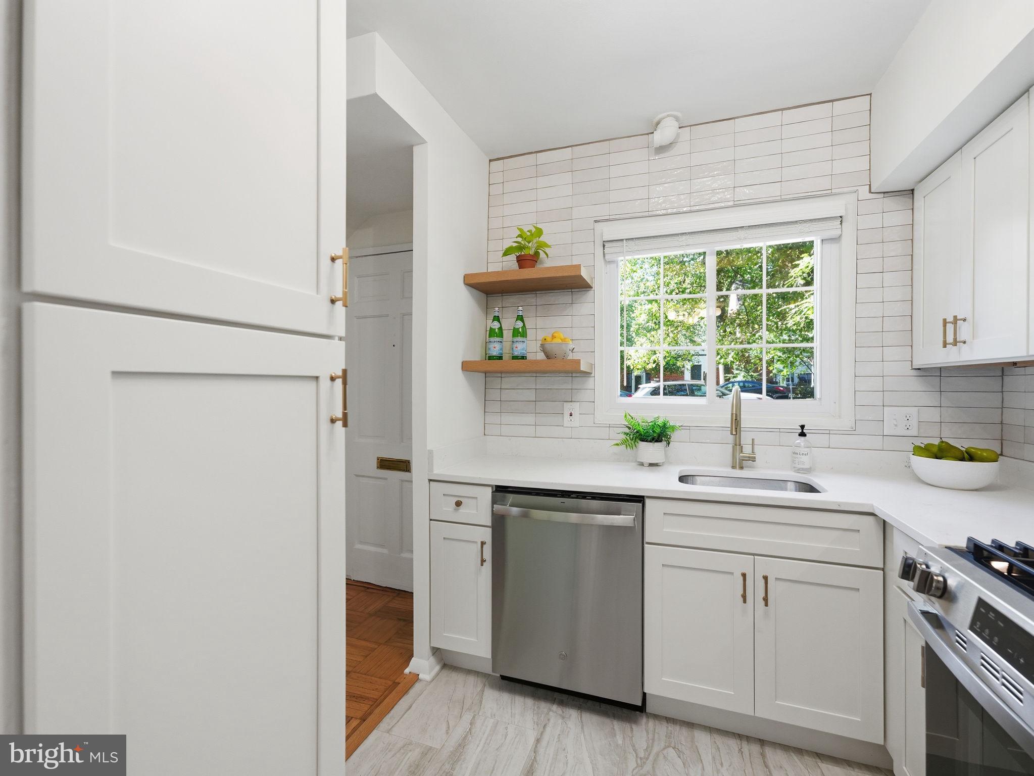 1661 Preston Road Alexandria, VA 22302 - Photo 13 of 25