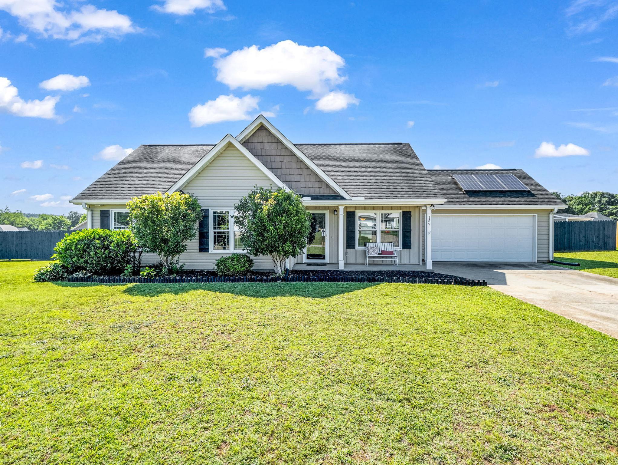 169 Oakbrook Lane Gaffney, SC 29341 - Photo 3 of 43