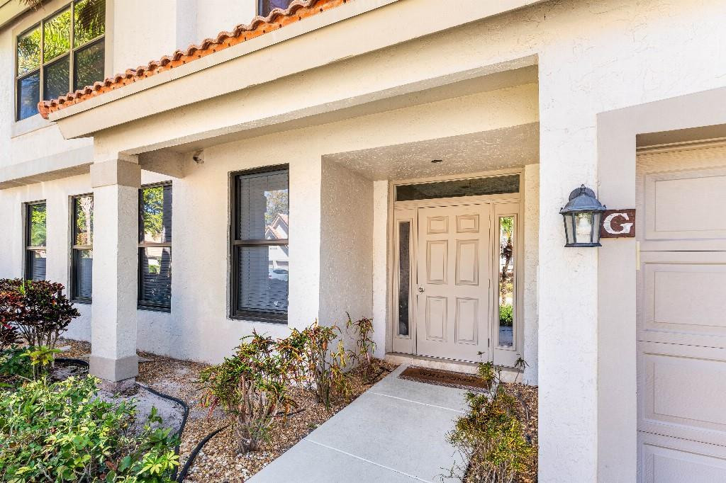 5780 Coach House Circle, Unit C Boca Raton, FL 33486 - Photo 2 of 15 Photo 2