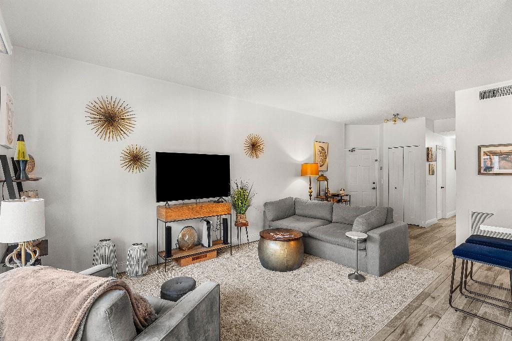 5780 Coach House Circle, Unit C Boca Raton, FL 33486 - Photo 7 of 15 Photo 7