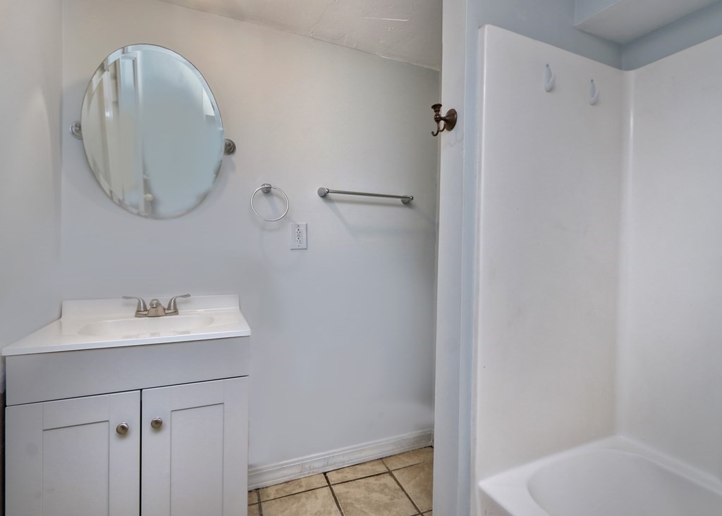 163 Rumney Road Revere, MA 02151 - Photo 19 of 27 Gallery Image 19