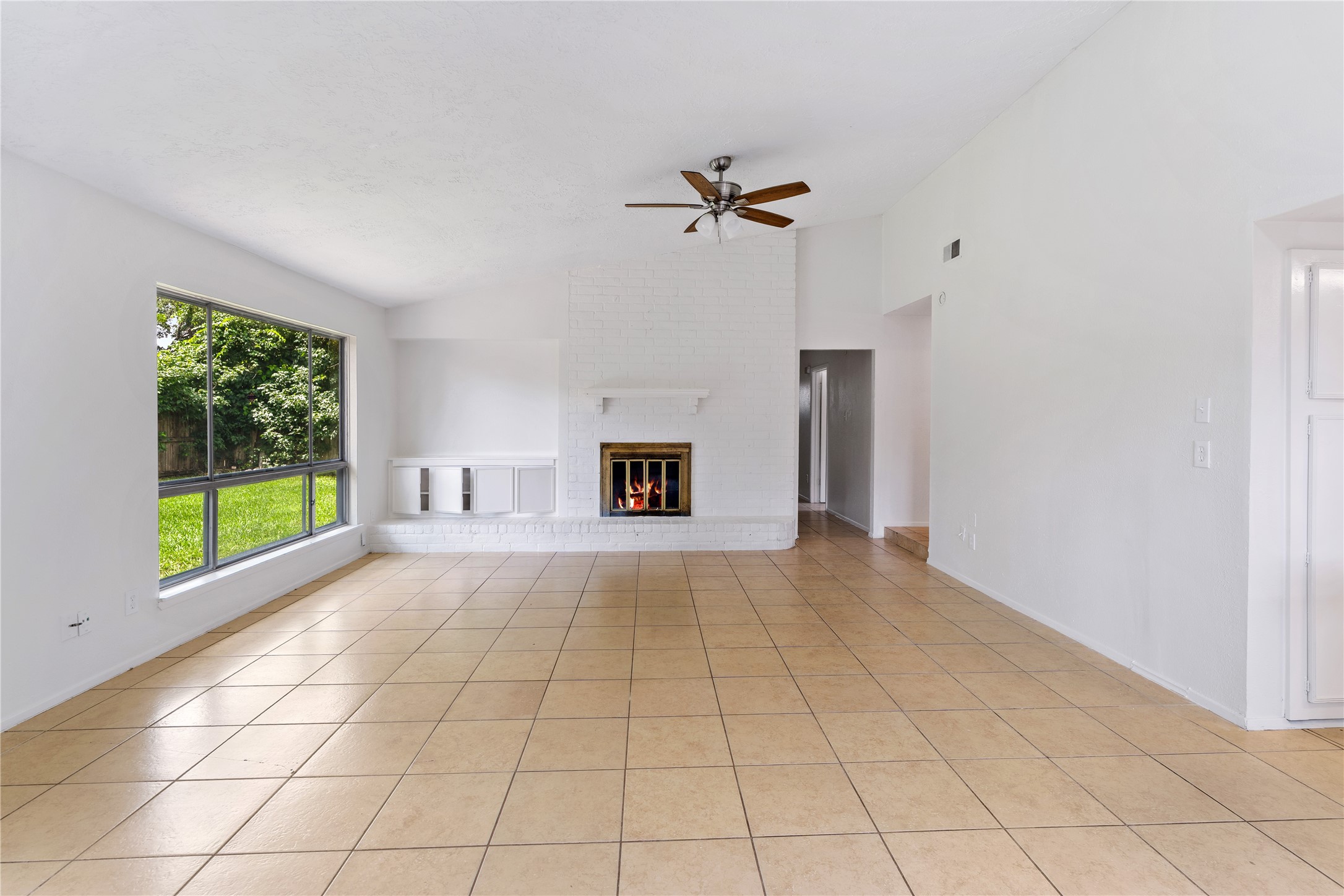 8631 Little River Road Houston, TX 77064 - Photo 3 of 15