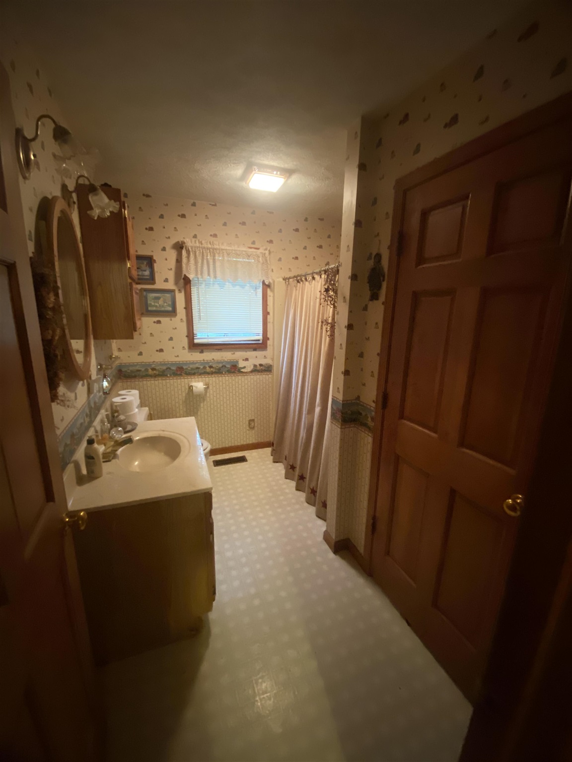 5560 South 250 East Rochester, IN 46975 - Photo 11 of 12 Gallery Image 11