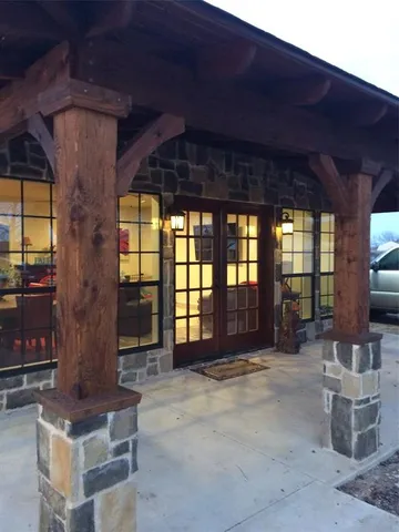 $1,995 | 907 Clearview Drive, Krum, TX 76249