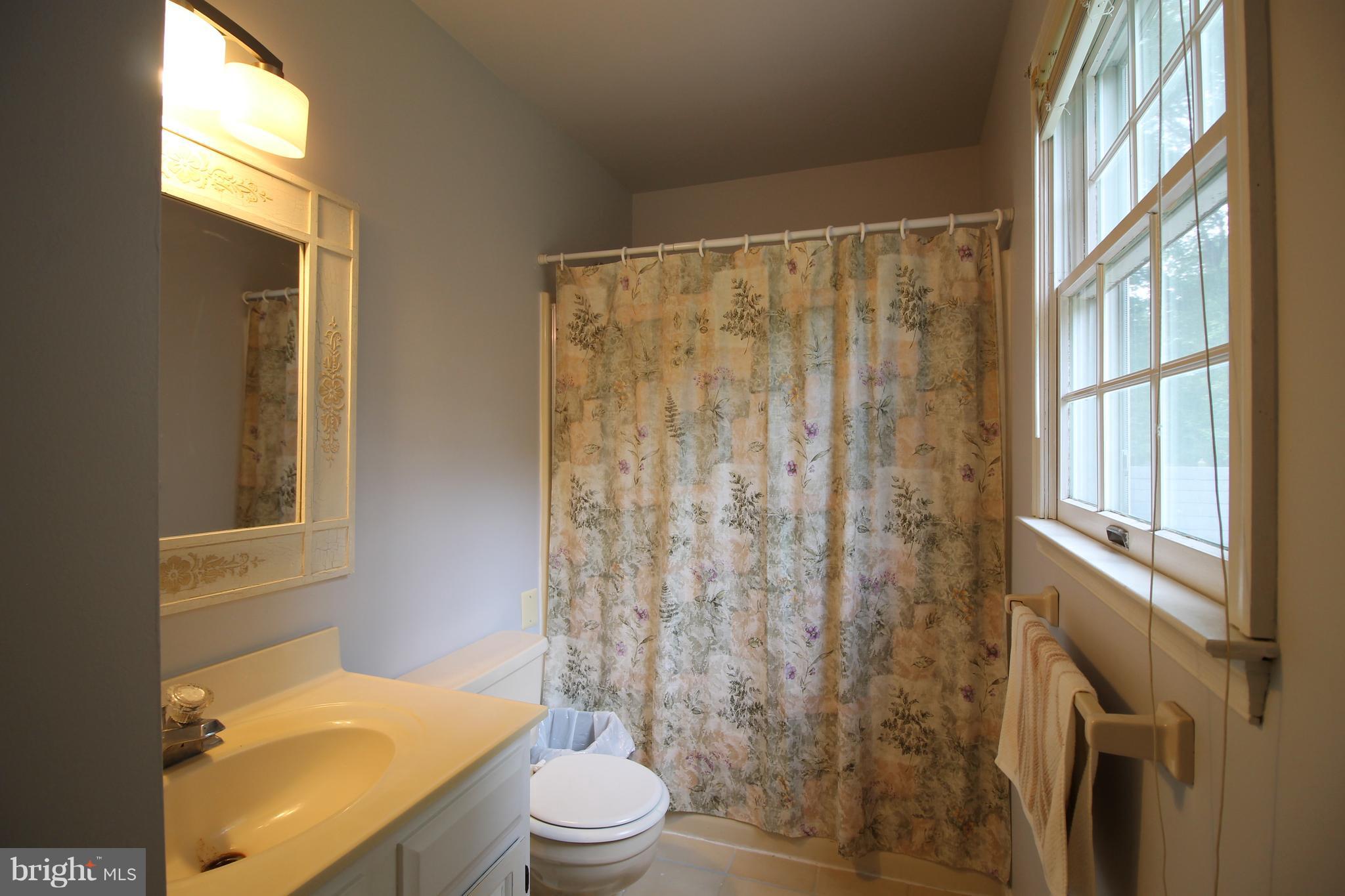 1527 Snug Harbor Road Shady Side, MD 20764 - Photo 23 of 30 Bath (Master)