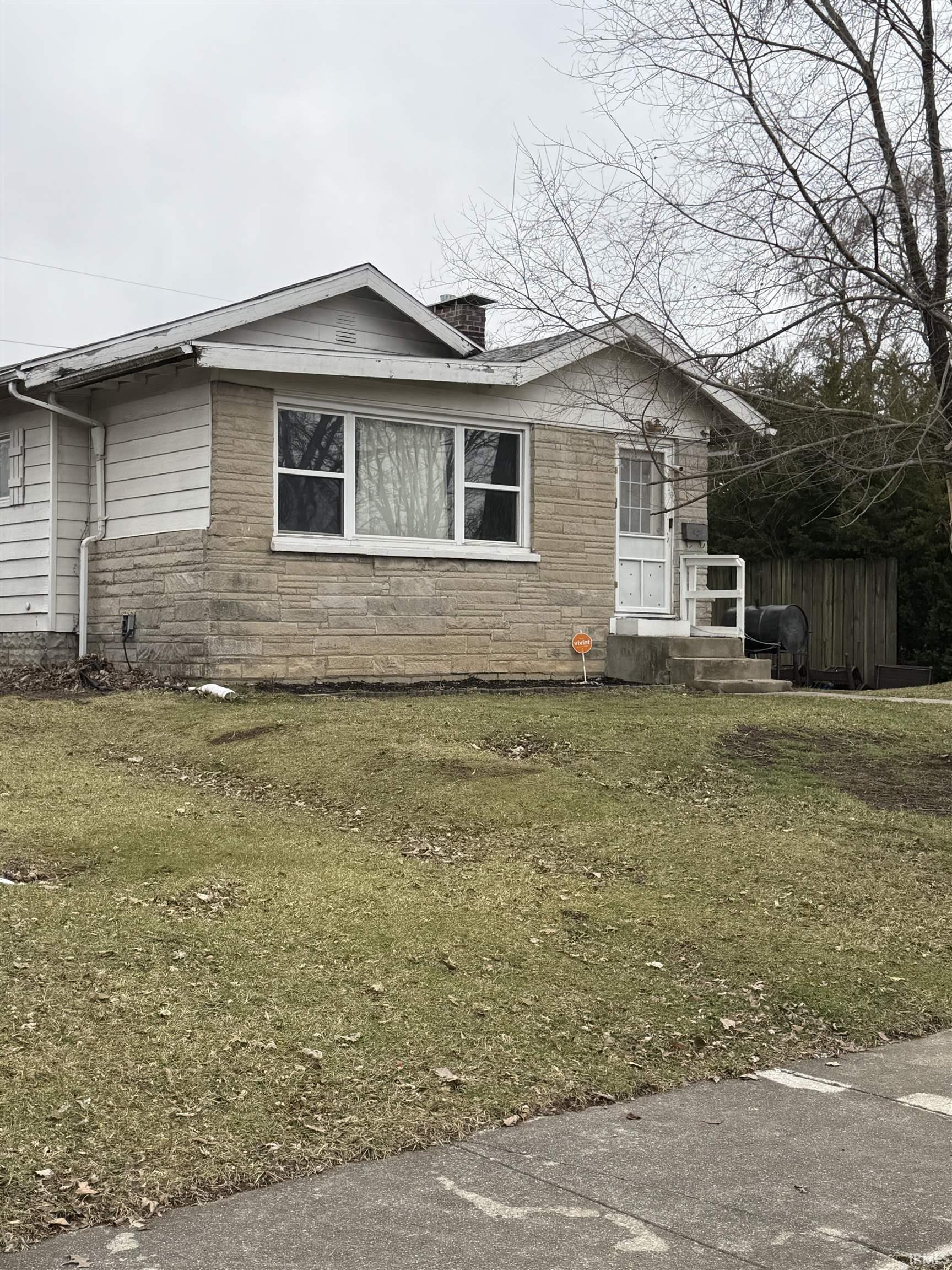 930 Lower Huntington Road Fort Wayne, IN 46819 - Photo 6 of 7