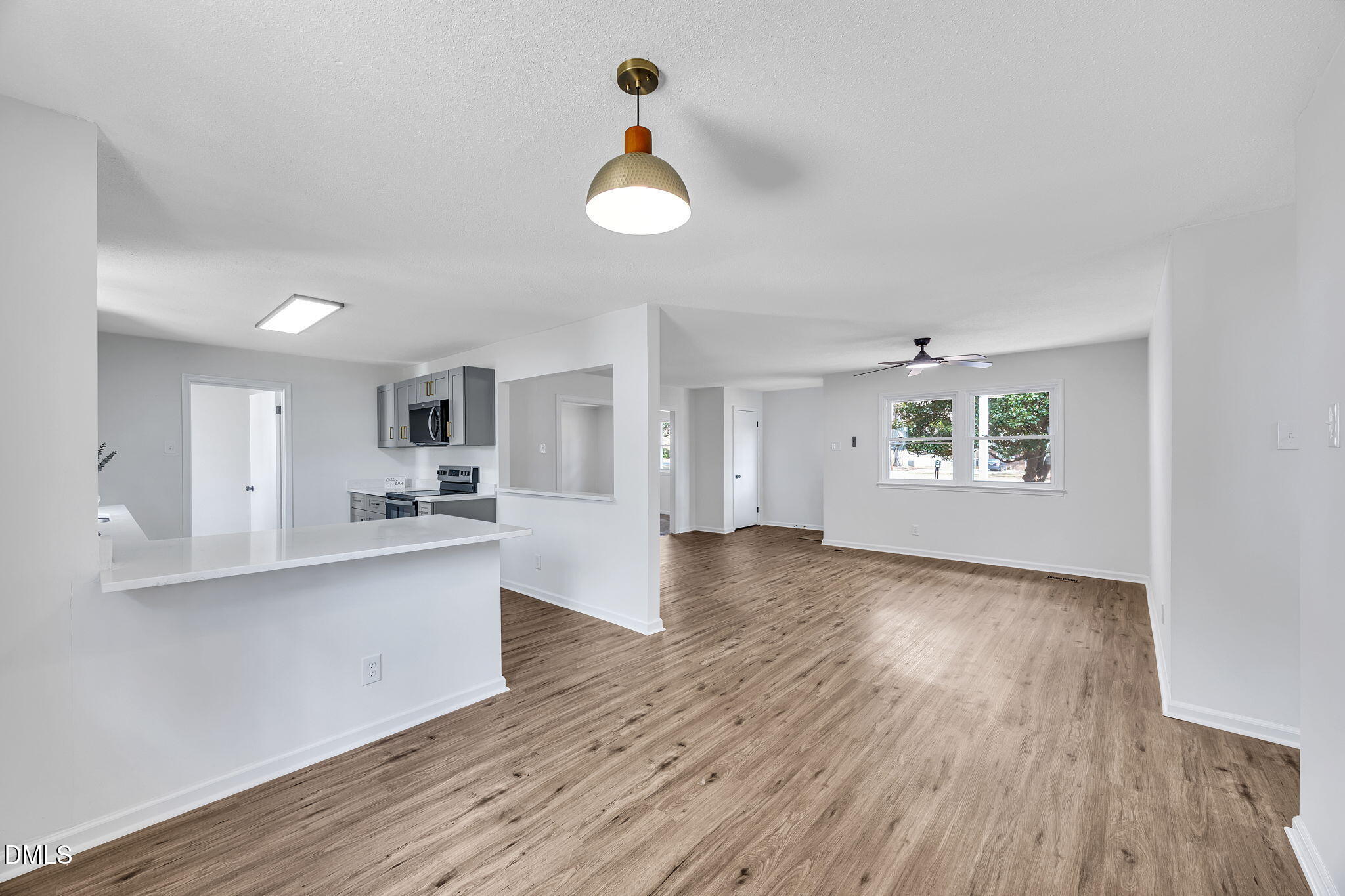 601 Crestview Drive Durham, NC 27712 - Photo 10 of 34 18-web-or-mls-9L1A7768