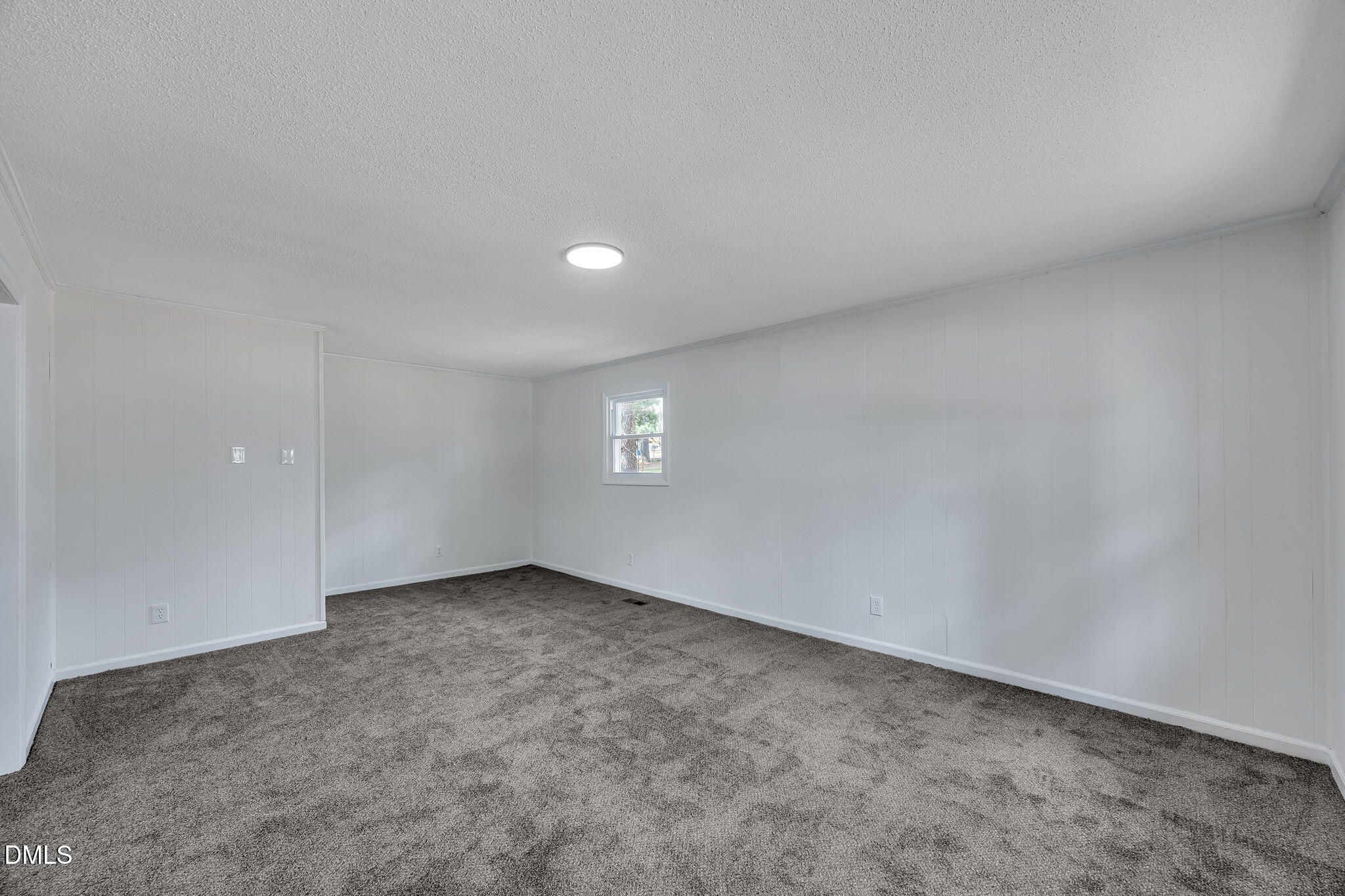 601 Crestview Drive Durham, NC 27712 - Photo 19 of 34 16-web-or-mls-9L1A7753