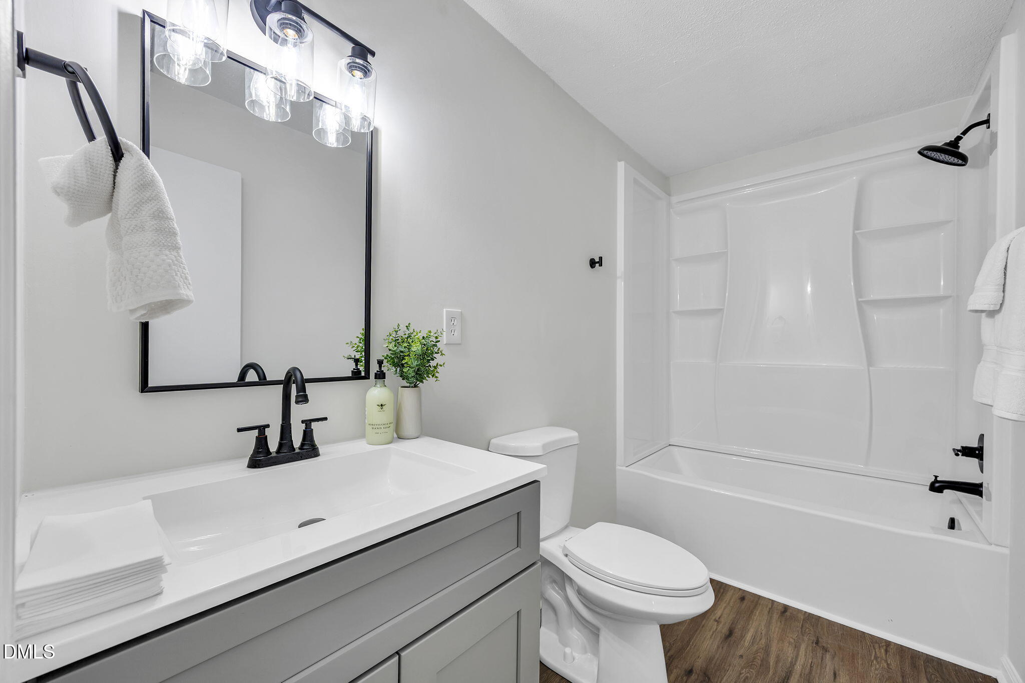 601 Crestview Drive Durham, NC 27712 - Photo 20 of 34 23-web-or-mls-9L1A7789