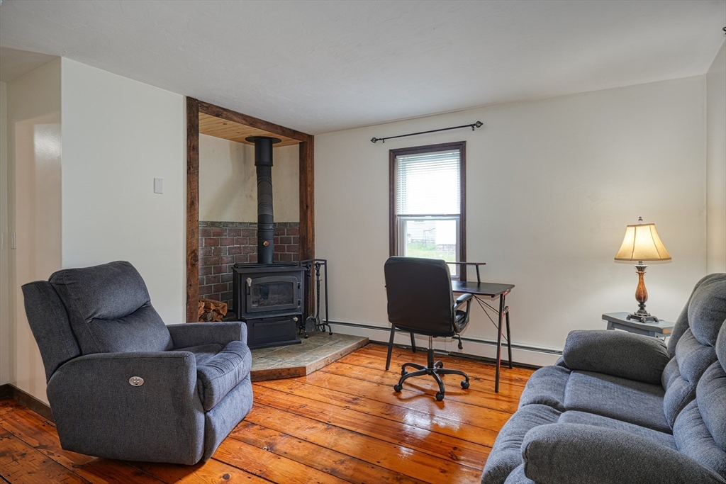 94 Packard Street Lancaster, MA 01523 - Photo 13 of 41 Gallery Image 13