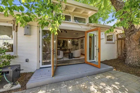 $2,895,000 | 1447 Laguna Avenue, Burlingame, CA 94010