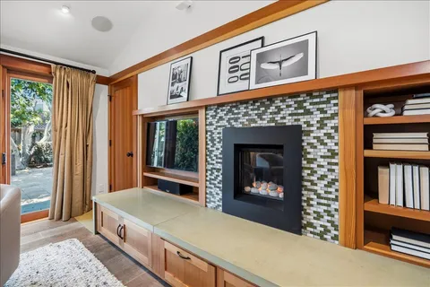 $2,895,000 | 1447 Laguna Avenue, Burlingame, CA 94010
