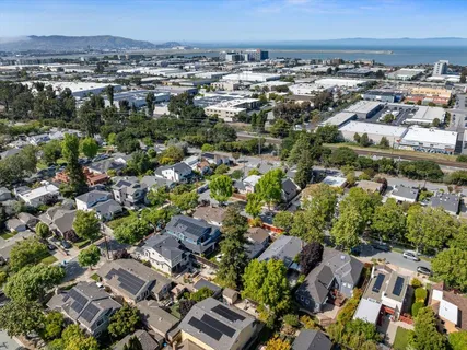 $2,895,000 | 1447 Laguna Avenue, Burlingame, CA 94010
