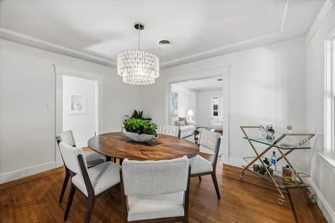 $2,895,000 | 1447 Laguna Avenue, Burlingame, CA 94010