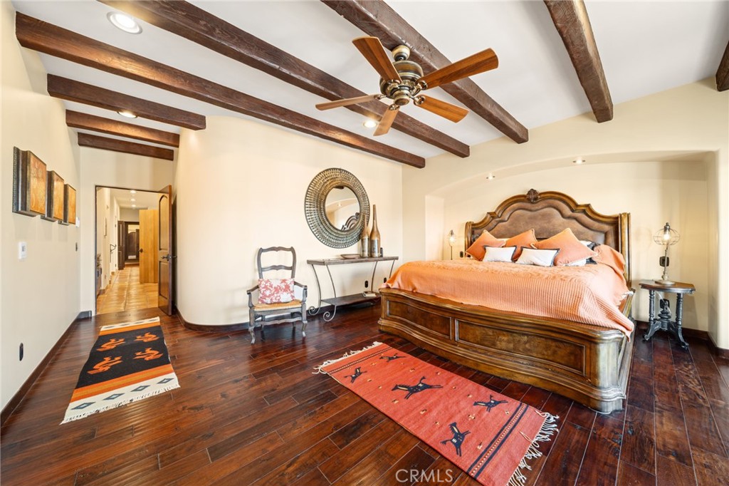 6 Green Turtle Road Coronado, CA 92118 - Photo 36 of 56 Primary Suite