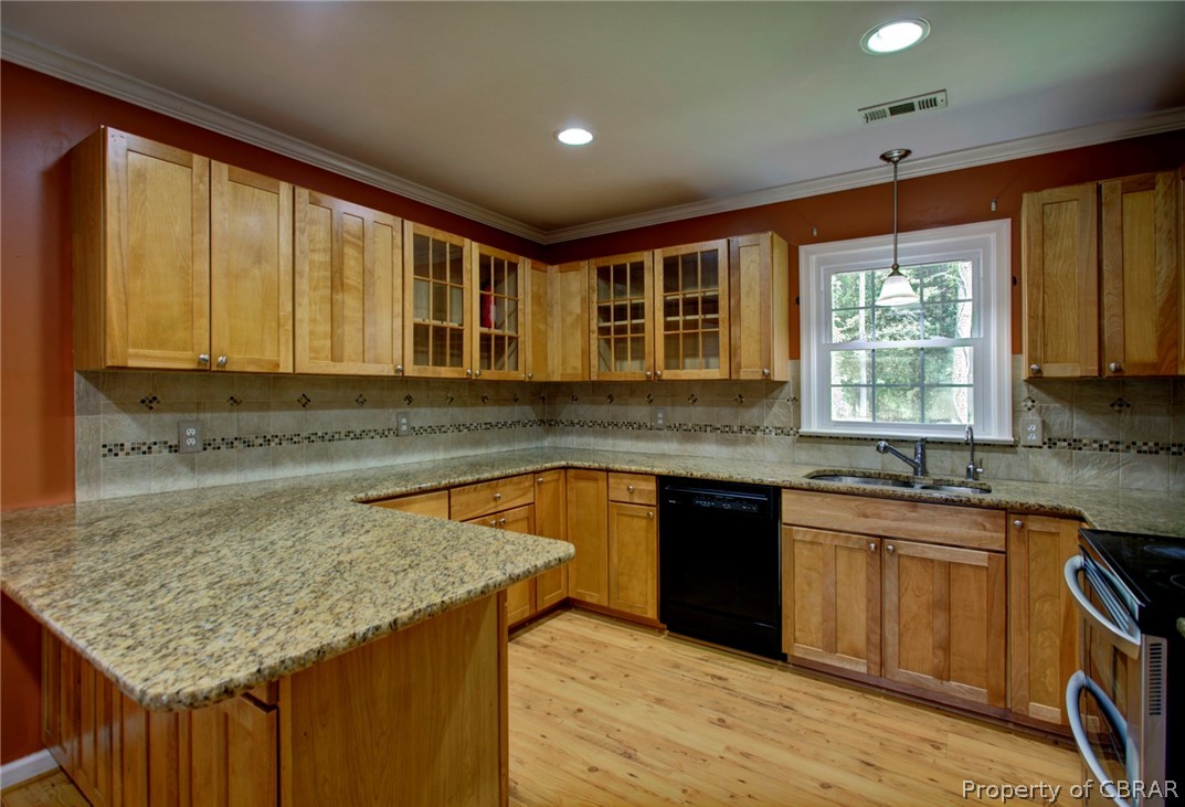 2526 Glebe Road Mathews, VA 23109 - Photo 15 of 33