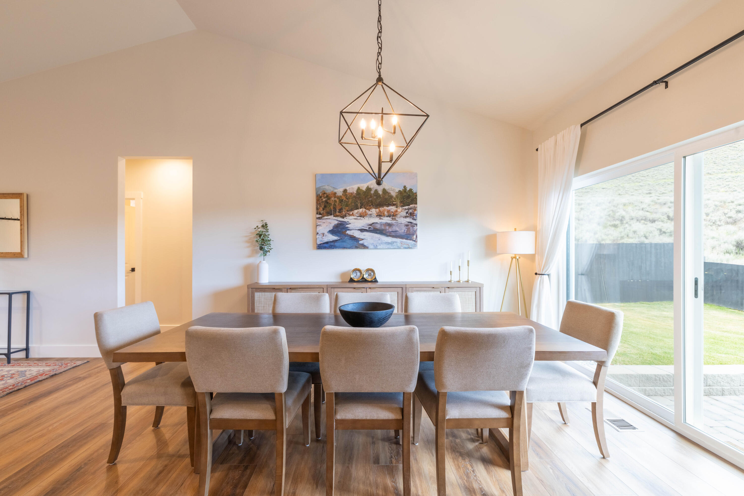 155 Cowcatcher Loop Bellevue, ID 83313 - Photo 7 of 35 Dining Room