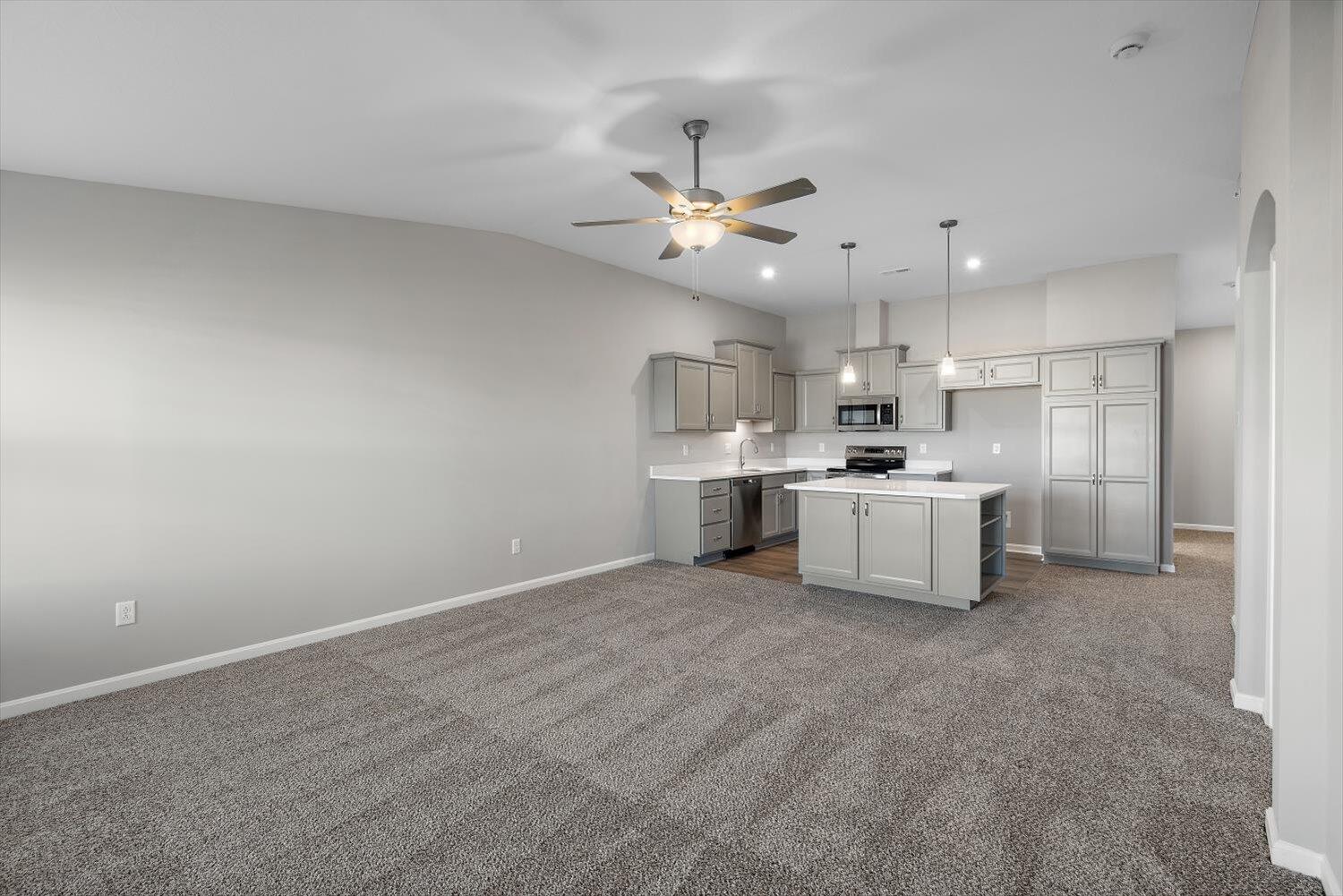 2422 Bella Ridge, Unit 406302 Covington, KY 41017 - Photo 17 of 33 Gallery Image 17